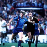 „La naiba! Nu ești pe teren?”  Povestea nebună a finalei din ‘86. Starul Barcelonei a fugit de la stadion.   A urmărit penaltyurile cu Steaua în taxi!