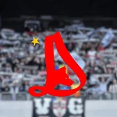 Scandalul siglei a ajuns și la Cluj   Peluza „Șepcile Roșii”, solidară cu dinamoviștii »   Bannerul   afișat pe stadion