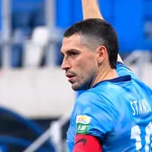 Stanciu, un nou gol spectaculos în China    FOTO:  Căpitanul naționalei a marcat, dar   Dalian Yingbo  a pierdut un meci cu 5 goluri