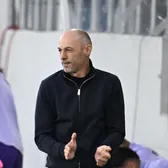 „În prima repriză nu am existat”    Bogdan Andone,  despre faza controversată cu Pîrvu și Koljic în prim-plan: „Jucătorul Rapidului nu mai avea mingea în control”