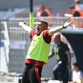 „Probabil a fost ultimul meci”   Daniel Oprița și-a pierdut răbdarea și ar putea pleca de la Steaua:   „Ori o desființăm,  ori avem drept de promovare”
