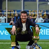 „Am dat lovitura”     FOTO+VIDEO.   Chivu,   emoție și amuzament:  Dimarco i-a vărsat apă în cap + poze cu familia și moment special cu Pio Esposito