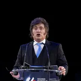 Măsură radicală în Argentina  Guvernul lui   Javier Milei  a decis: nu mai intri pe stadion dacă nu plătești pensia alimentară