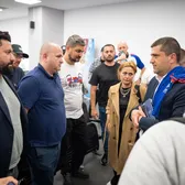 Ministrul s-a întâlnit cu fanii Stelei    Radu Miruță, după ședința de la stadion: „Sufletul acestor oameni este   umilit de decizii politice”