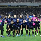 Chivu are emoții după event  Doi jucători importanți de la Inter   nu au acceptat  ofertele de prelungire » Care sunt motivele