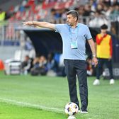 E rău în apărare și cu Baciu    Ce a făcut noul antrenor al lui FCSB  la primul său meci, barajul cu Botoșani. S-a schimbat ceva?