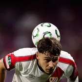 Rațiu, apreciat de UEFA  Distincția primită de român, la o zi după ce Rayo a pierdut   finala Conference League