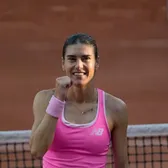 Sorana Cîrstea, prestație incredibilă  Românca e în   optimi la Roland Garros,  după o victorie zdrobitoare! A fost 6-0, 6-0, după doar 56 de minute