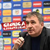 „Hagi a luat fața gramaticii”  Selecționerul a ajuns la   Cronica Cârcotașilor  pentru discursul său: „A driblat topica frazei de au amețit toți lingviștii”