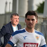 Moment istoric la  națională  Meciul cu Georgia îi plasează pe   Gică Hagi și Ianis  în grupul restrâns al fotbalului mondial: tată selecționer - fiu jucător