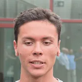 Popovici a devenit povestitor   David   le-a citit copiilor  și a jucat baschet cu ei: „Vreau să fiu un model pentru ei, așa cum mi-aș fi dorit și eu să am”