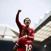 Curtis Jones vrea să joace cu Chivu  Ce l-a întrebat   mijlocașul lui Liverpool  pe colegul său italian: „Inter face bine că se gândește la el”