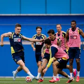 Le-a dat de gol echipa!  Cum a reușit un fotograf   să afle strategia Suediei  la startul Mondialului. Hârtia buclucașă