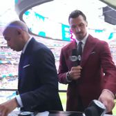Zlatan i-a smuls microfonul  Când a auzit ce a zis colegul de platou,   Ibrahimovic l-a întrerupt și l-a împins!  Ce a urmat