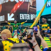 Imagini senzaționale din Times Square!    VIDEO:  Fanii brazilieni și marocani   au luat cu asalt  străzile din New York » Nici furtuna nu a oprit sărbătoarea