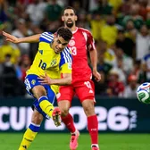 Le-a cerut scuze adversarilor!    FOTO.   Suedezul Ayari,   viitorul adversar al României,  două goluri superbe la debutul la Mondial. De ce i-a părut rău