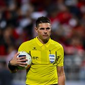 „O mișcare involuntară”  Prima reacție a arbitrului acuzat că   a făcut un gest neonazist  la CM 2026 + Ce a decis FIFA