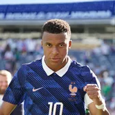 „Cât mi-ar lua să-i fac să tacă?!”    Ce le-a mai transmis Mbappe  contestatarilor după două goluri cu Senegal. Cine l-a criticat ultimul