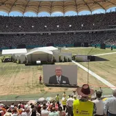 Ce se mai întâmplă pe Arena Națională  35.000 de oameni, pe stadion pentru   discursuri biblice  și activități religioase: „În pofida opoziției din trecut”