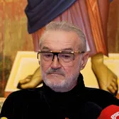  Nu l-a iertat  Patronul FCSB-ului l-a ironizat pe   Charalambous:  „I-am dat mesaj cum mi-a dat și el mie” + Ce spune de transferuri