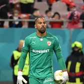 Dorit în Portugalia  Titularul de la   Dinamo,  tot mai aproape de transfer