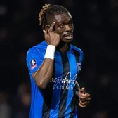 El a construit din umbră RD Congo  Omul care a bătut la uși, a convins familii și a adus acasă fotbaliști care   voiau să joace pentru Anglia.  Acum vor înfrunta Albionul