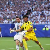 Zlatan, emoționat: „Îmi dau lacrimile”    Capul Verde  le-a cucerit pe legendele Thierry Henry și Schmeichel: „Sunt eroi, adevărații câștigători”