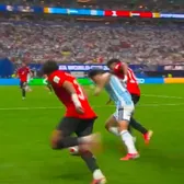 Gol anulat ca în Superliga  Faza din meciul   Argentina - Egipt  a amintit de derby-ul Rapid - Dinamo