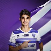 Mutare surprinzătoare     Dinamo l-a cedat   în Liga 2 pe jucătorul de perspectivă transferat în urmă cu o lună!