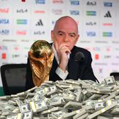 Un miliard de $ pentru CM!  Aceasta este suma de la care va porni   licitația pentru drepturile TV  ale următoarei Cupe Mondiale