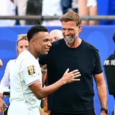 „Nu trebuia să fim văzuți”    VIDEO  Klopp a dezvăluit la Mondial negocierile cu Mbappe:   „Am zburat în cerc  cu un avion cu 5 camere”
