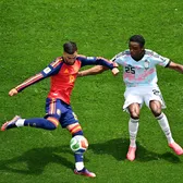 A fost sau  n-a fost penalty?  Un fost mare arbitru a analizat una dintre   fazele controversate  din meciul Spania - Belgia. Verdictul dat