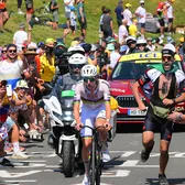 De ce e Pogacar suspectat    Campionul și bănuielile de dopaj  în Turul Franței. Legăturile slovenului cu persoane pedepsite: „Am îndoieli”