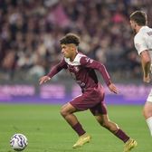 Pe cine vrea Dinamo  „Câinii” negociază transferul unui fotbalist care   a produs 17 goluri  în sezonul precedent