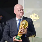 FIFA, cu mâinile legate  A fost obligată să accepte   încălcarea regulii #1  de la Mondial, înainte de Anglia - Argentina