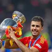 Doi ani de fericire și dramă  El este „Regele” Spaniei. Cum a trecut   Rodri de la cel mai înalt punct la șocul carierei