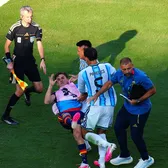 Bătaie după finala CM 2026!    FOTO.  Imagini șocante pe gazon.   Paredes a fost eliminat după meci!  Argentinienii n-au suportat umilința