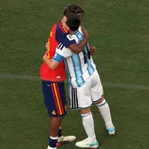 Messi, idolul Spaniei    FOTO și VIDEO:  Cele mai frumoase imagini ale finalei CM 2026.   Internaționalii iberici au mers să-l consoleze pe căpitanul Argentinei