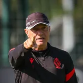 „De mult n-am mai văzut asta”    Mircea Rednic,  uluit de jocul prestat de Dinamo + Cine l-a impresionat cel mai mult
