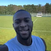 „Îi puteți spune Tobi”    VIDEO.  FC Argeș și-a prezentat   jucătorul cu nume imposibil  printr-un videoclip inedit: „Nu pot să-l pronunț!”