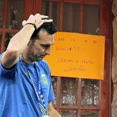 Haos la casa lui Scaloni  Familia selecționerului a pus un bilet pe ușă ca   fanii să nu se mai adune:  „Leo a plecat!”