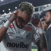 „Nu voi accepta asemenea minciuni!”    Neymar iese la atac,  după ce brazilienii au scris că i-a jignit pe tinerii lui Santos: „Nu știți ce înseamnă fotbalul!”