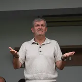 „A dat de două ori «11 metri»”     Valeriu Iftime nu a înțeles  de ce penalty-ul primit de FC Botoșani cu Rapid s-a repetat » Care e explicația