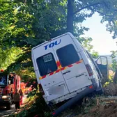 Șoferul avea 83 de ani!  Poliția verifică firma de transport de la care   Dinamo 2 a închiriat microbuzul.  O persoană a murit