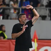 Tensiuni în vestiarul FCSB?  Becali intervine:  „Am încredere în MM Stoica până la un punct”.  Baciu neagă categoric: „Minciuni aberante”