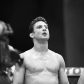 Tragedie în UFC  Un luptător a murit la  doar 34 de ani,  după ce ar fi suferit un infarct în somn