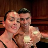 Farsa anului în Madeira. Ronaldo a râs cu lacrimi   Mii de oameni au venit pentru nunta lui Cristiano cu Georgina.  Confuzia uriașă l-a distrat pe CR7