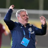 Lista lui Șumudică  Tehnicianul  cere întăriri la CFR Cluj  » Un fost campion cu Napoli, pe listă