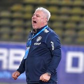 Șumudică, la CFR!  Telenovela de la Cluj continuă.  Ioan Varga l-a pus pe hold pe Adrian Mutu  și s-a înțeles cu antrenorul care plecase cu scandal