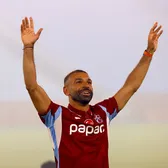 Super atracția Turcia  Confruntarea marilor transferuri.  Investiții de sute de milioane. Salarii uriașe.  Toți împotriva lui Galatasaray